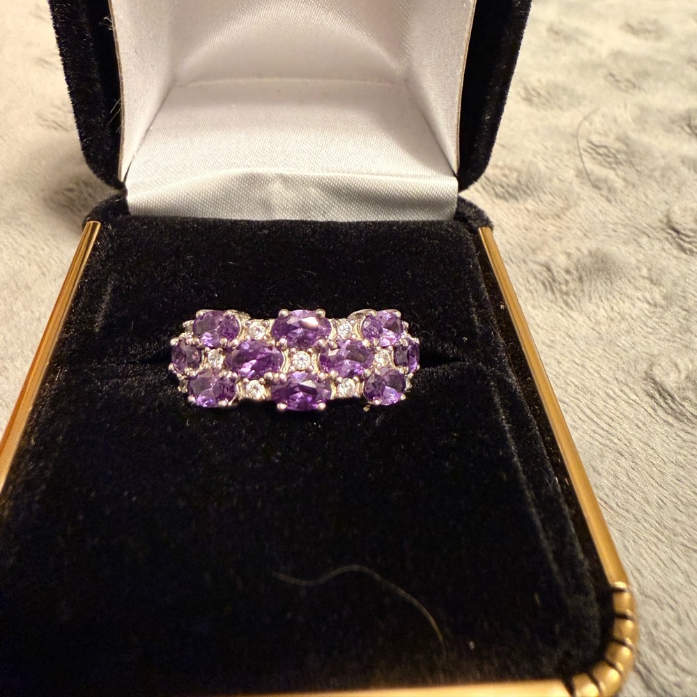 Elegant Purple Gemstone Ring